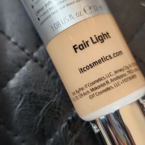 IT Cosmetics Fair Light Foundation NEVER USED